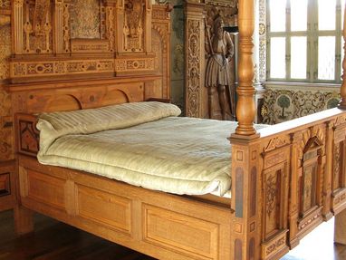 Residenzschloss Urach, Bett aus dem Schloss