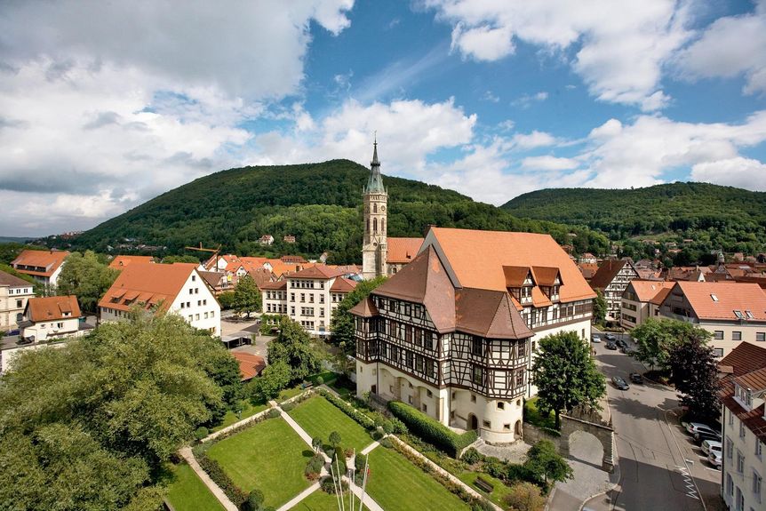 Residenzschloss Urach, Luftaufnahme